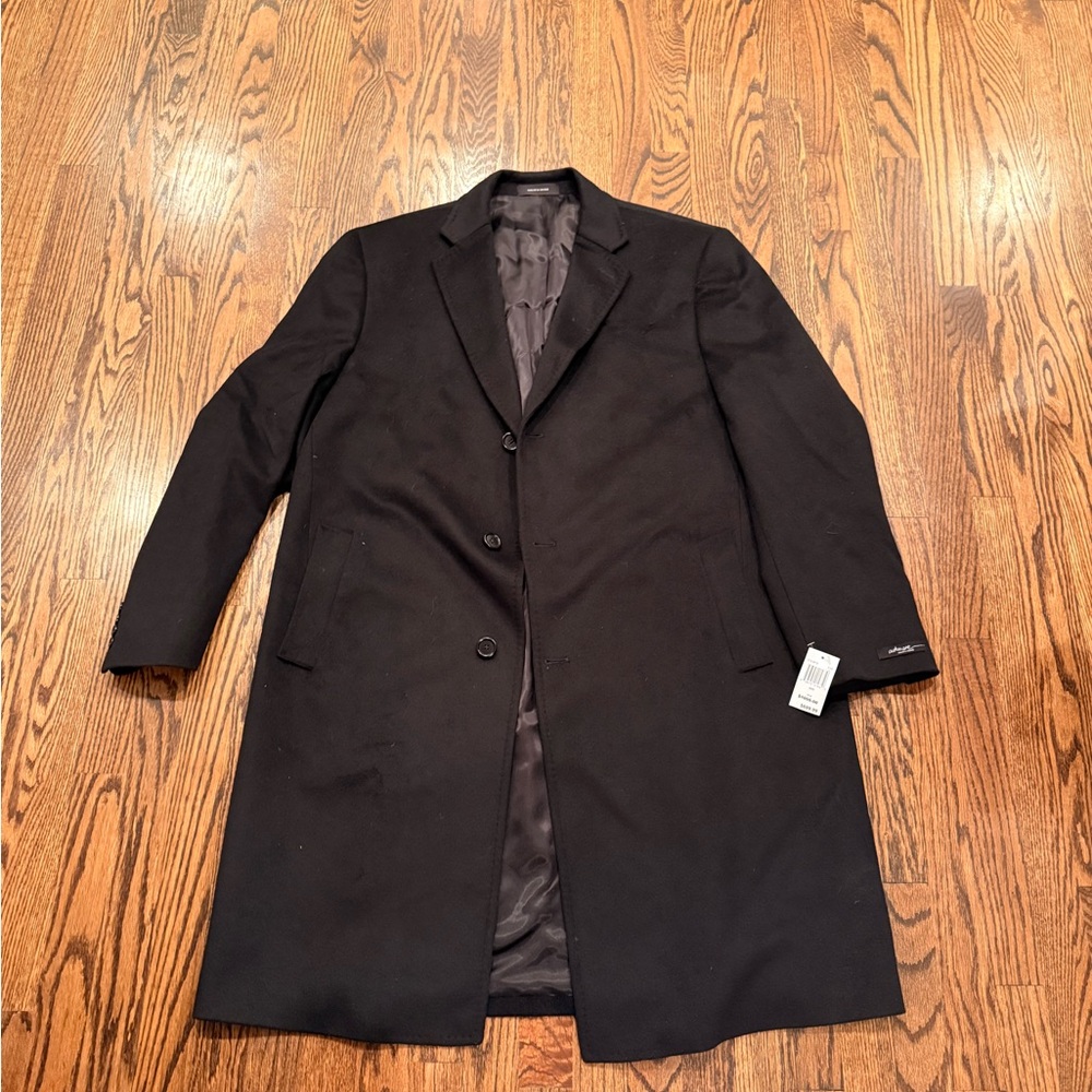 NWT Saks fifth avenue Men’s Black Overcoat